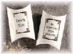 Pillow Pack box with saying and 5 chocolates